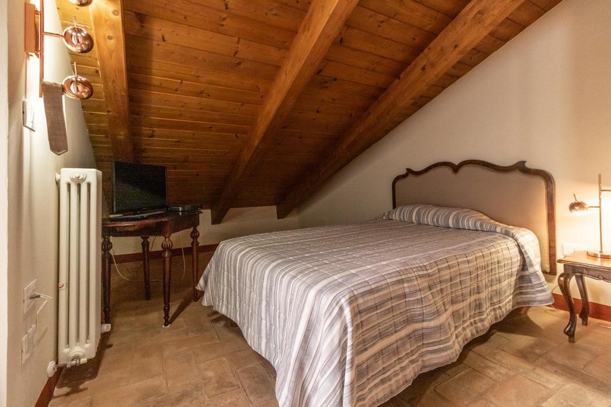 Casa Isolani Guest House Santo Stefano — Foto 2